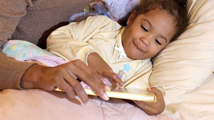 Bedtime Story Books: A Good Way to Tuck In Your Baby at Night