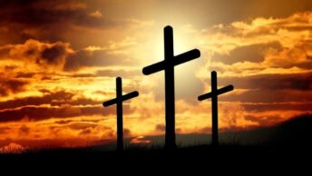 Blessings of the Cross: 40 Powerful Easter Devotions