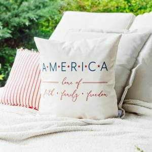 outdoor patriotic home décor - patriotic pillow cover